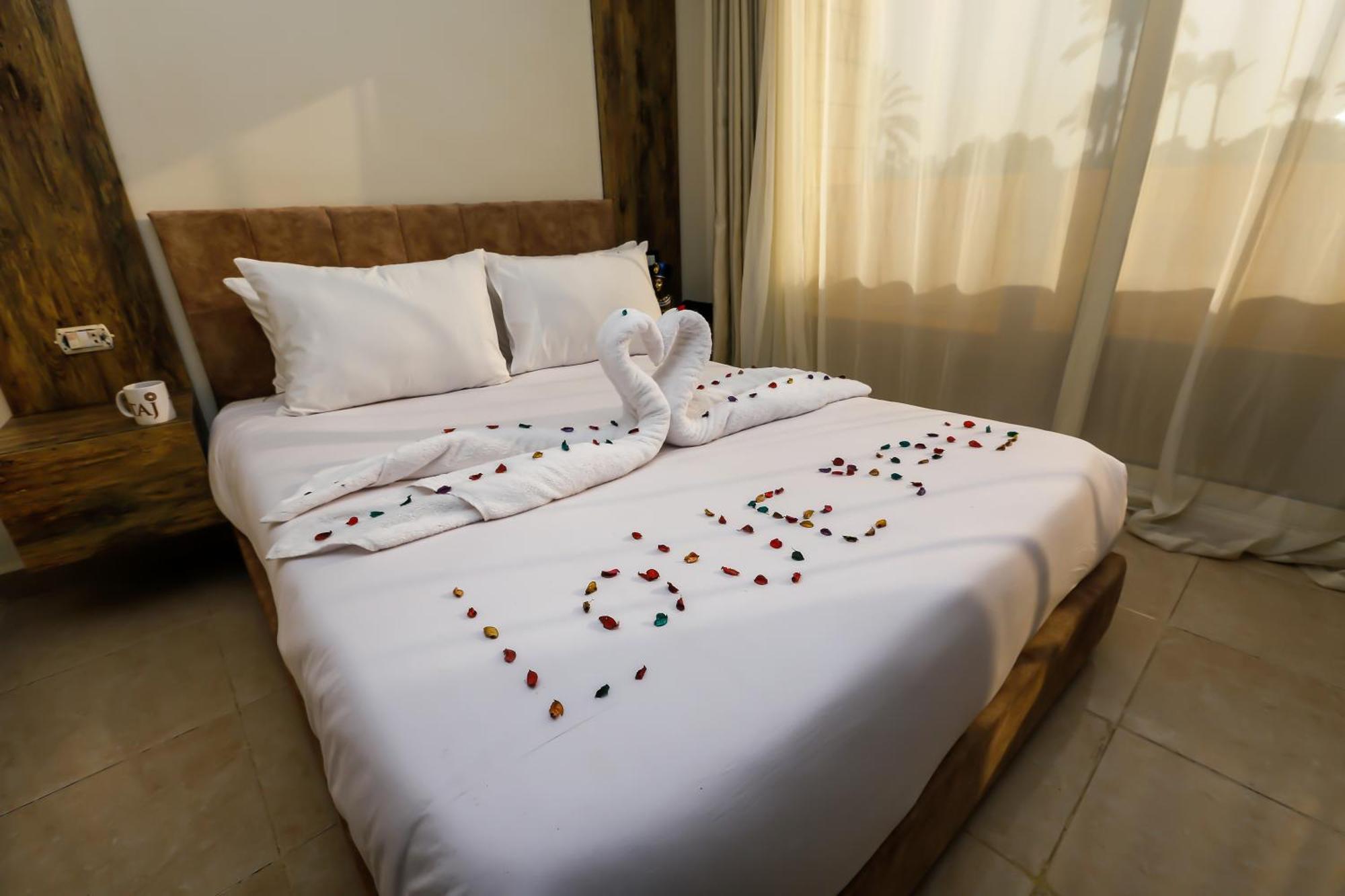 Taj Pyramids View Inn Kafret el-Gabal Εξωτερικό φωτογραφία