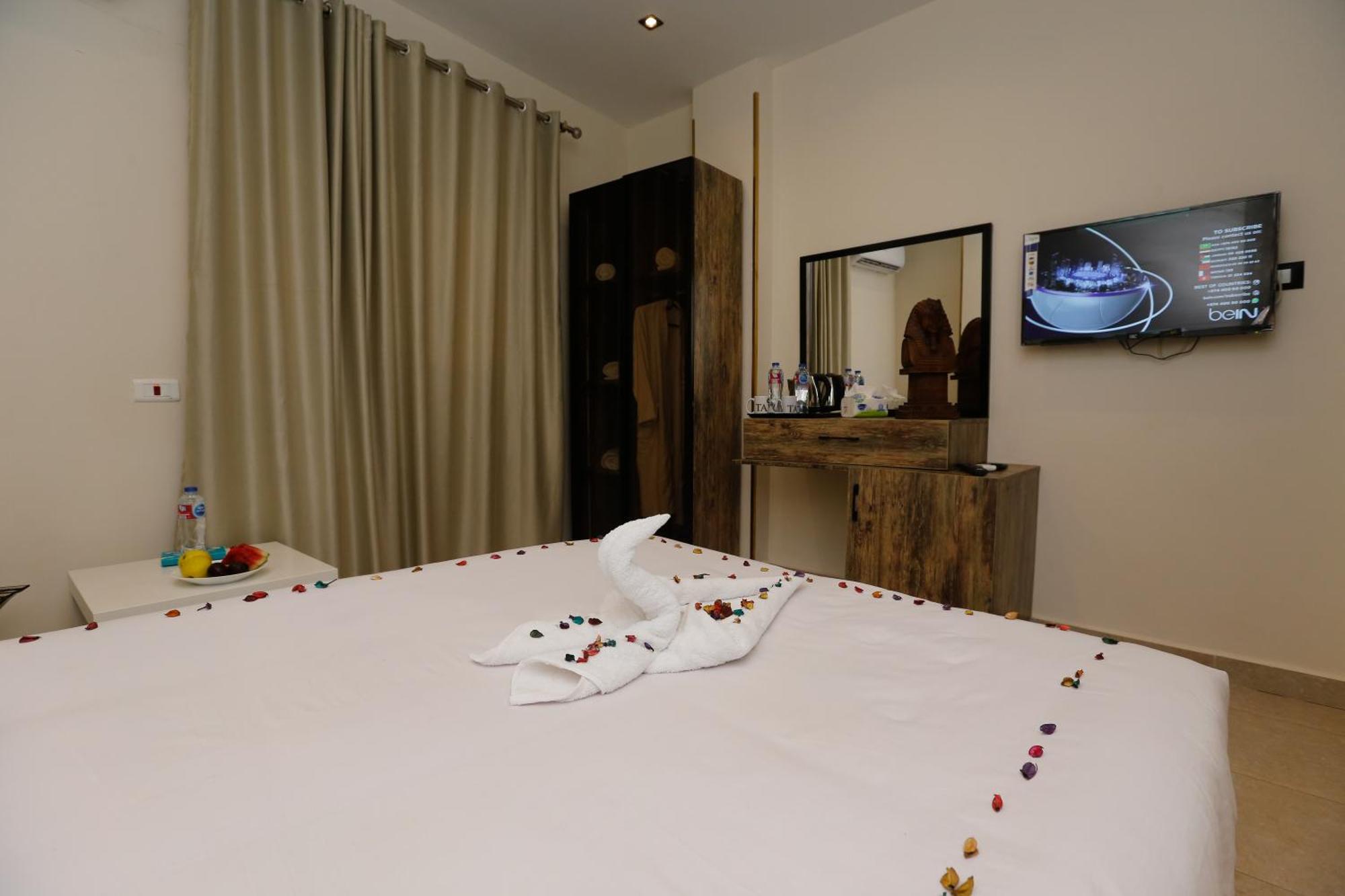 Taj Pyramids View Inn Kafret el-Gabal Εξωτερικό φωτογραφία